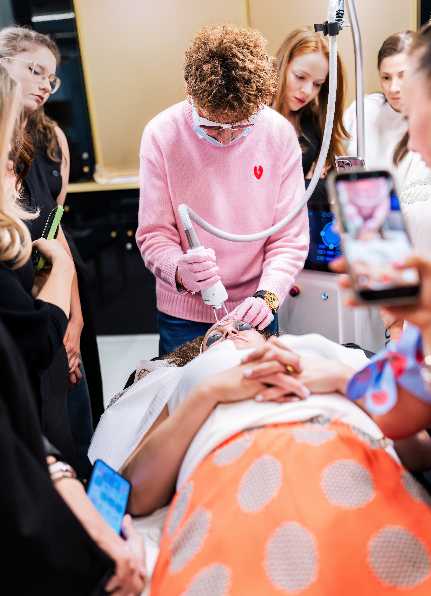 Curs Advanced Aesthetics — Skin Resurfacing & Regenerative Aesthetic