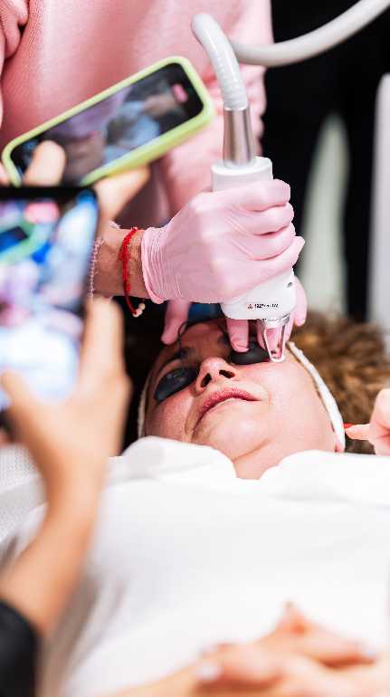 Curs Cosmetologist Expert — Cosmetic Therapy & Aesthetic Technologies