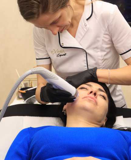 Curs RF Skin Resurfacing — Microneedling RF & Fractional RF